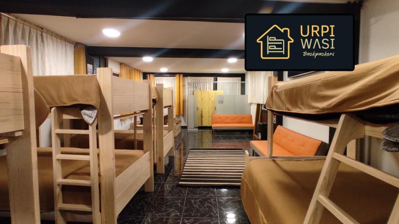 Urpi Wasi Backpackers Bed & Breakfast Puno Ngoại thất bức ảnh