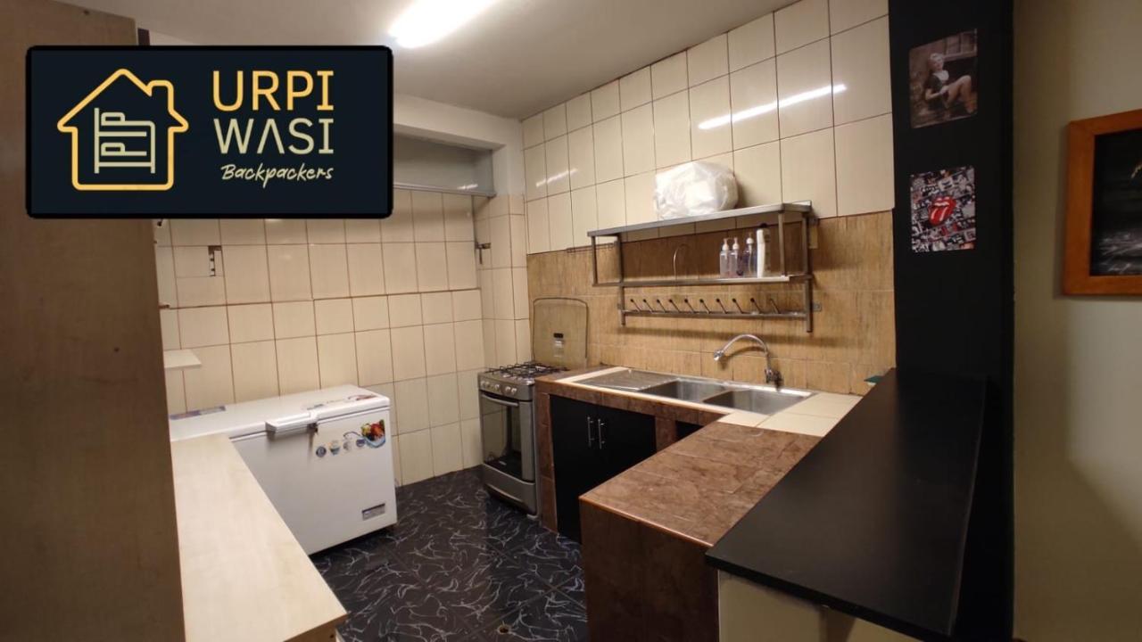 Urpi Wasi Backpackers Bed & Breakfast Puno Ngoại thất bức ảnh
