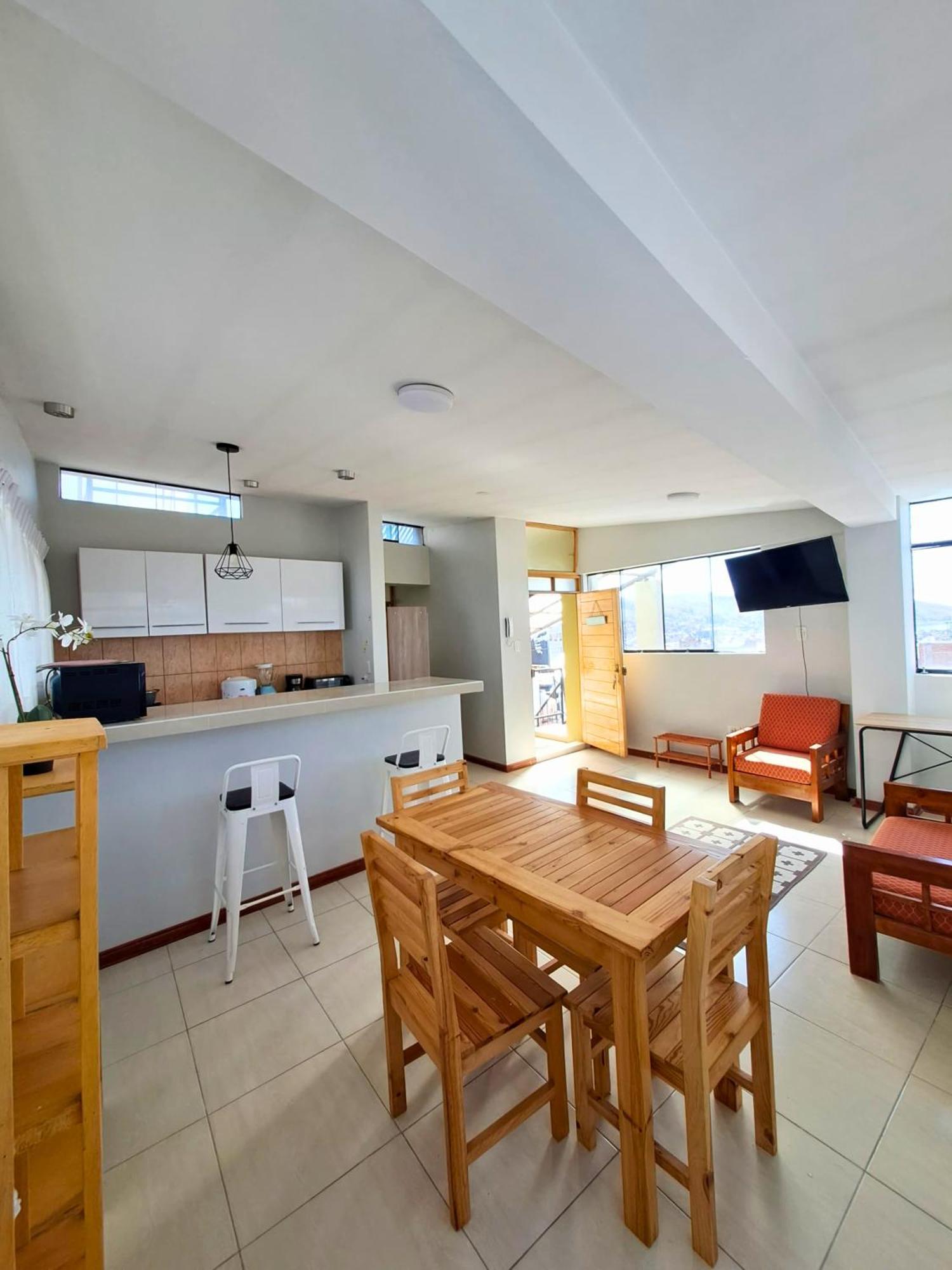 Urpi Wasi Backpackers Bed & Breakfast Puno Ngoại thất bức ảnh